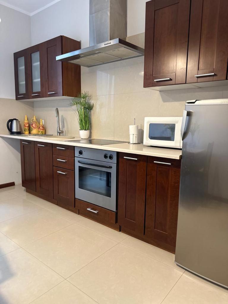 Apartament Przy Rynku Poznan Luaran gambar